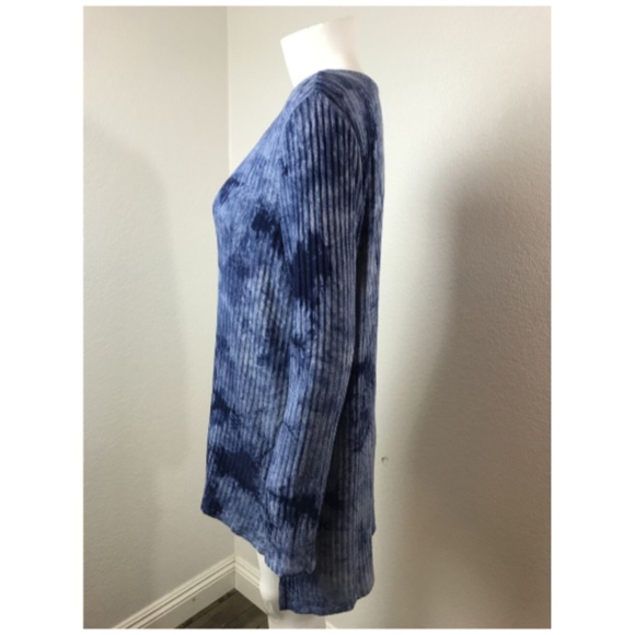 TWO VINCE CAMUTO Rayon Small Indigo Shirt Sweater - Picture 3 of 8